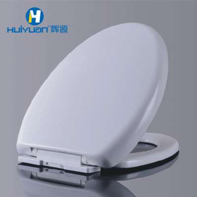 PP material plastic economic elongated toilet seat